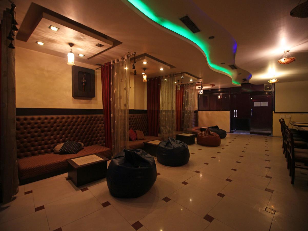 Oyo 8132 Hotel Kukreja Dehradun Eksteriør billede